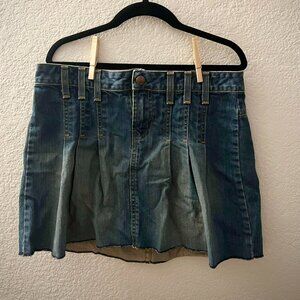 London Jean Pleated Denim Skirt Size 6